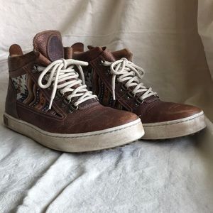 Inkkas brown high top size 40